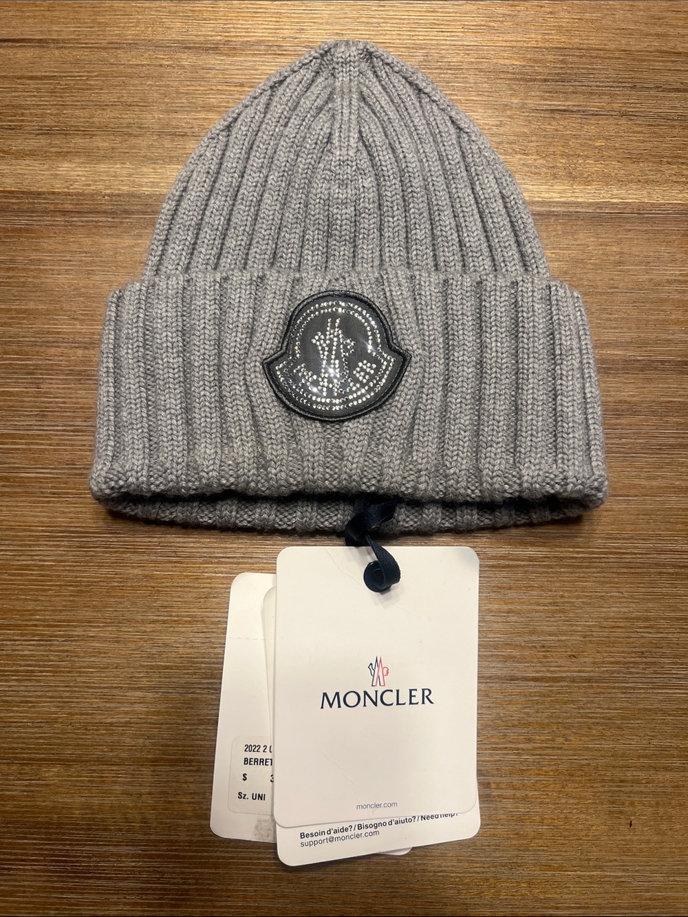 Moncler Ribbed Knit Beanie - Gray